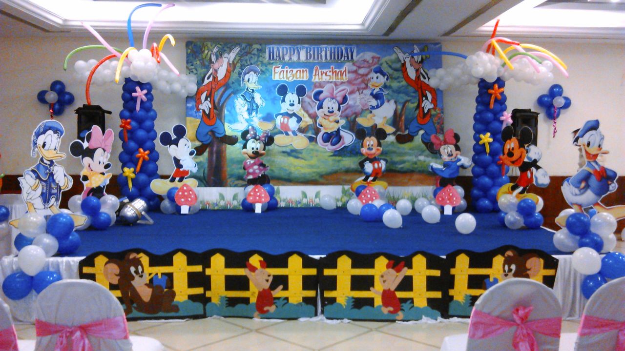 Mickey mouse theme customized balloon decorators Bangalore