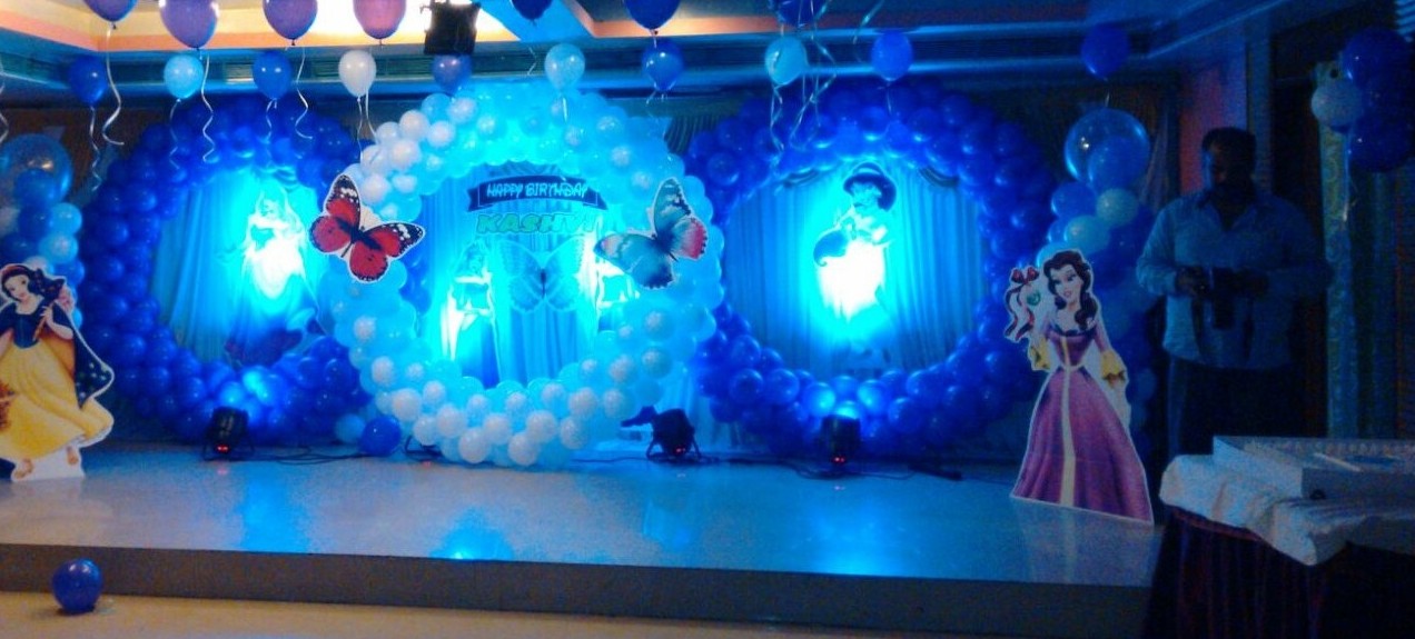 birthday party balloon decorators bangalore