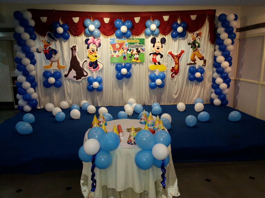 mickey theme balloon decorations  bangalore  Hiibangalore com