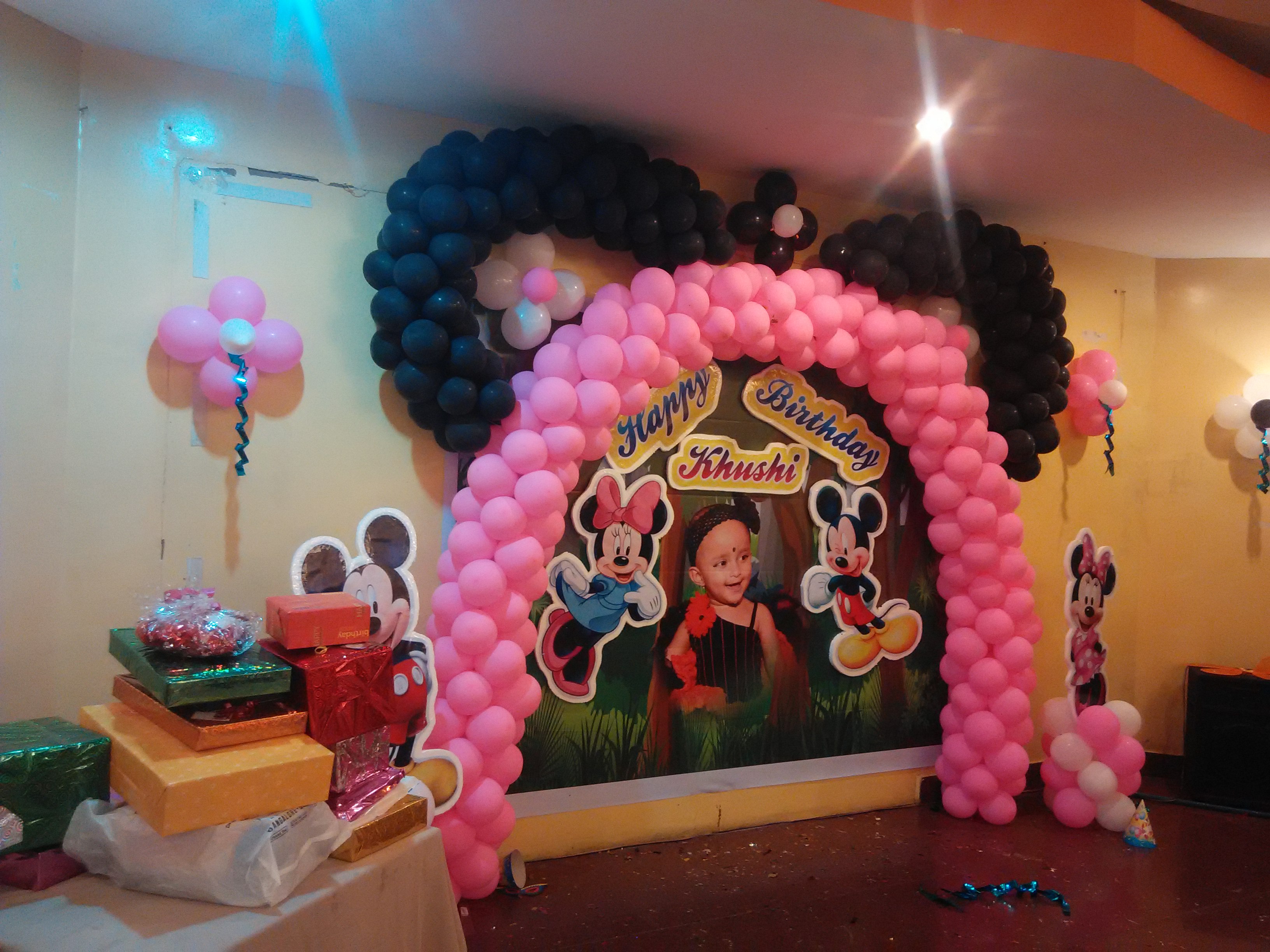 birthday party balloon decorators bangalore