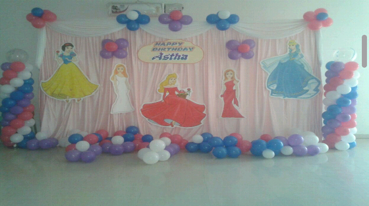 birthday party princess balloon decoration bangalore