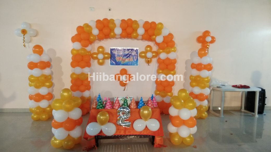 Simple balloon decorators for birthday party Bangalore