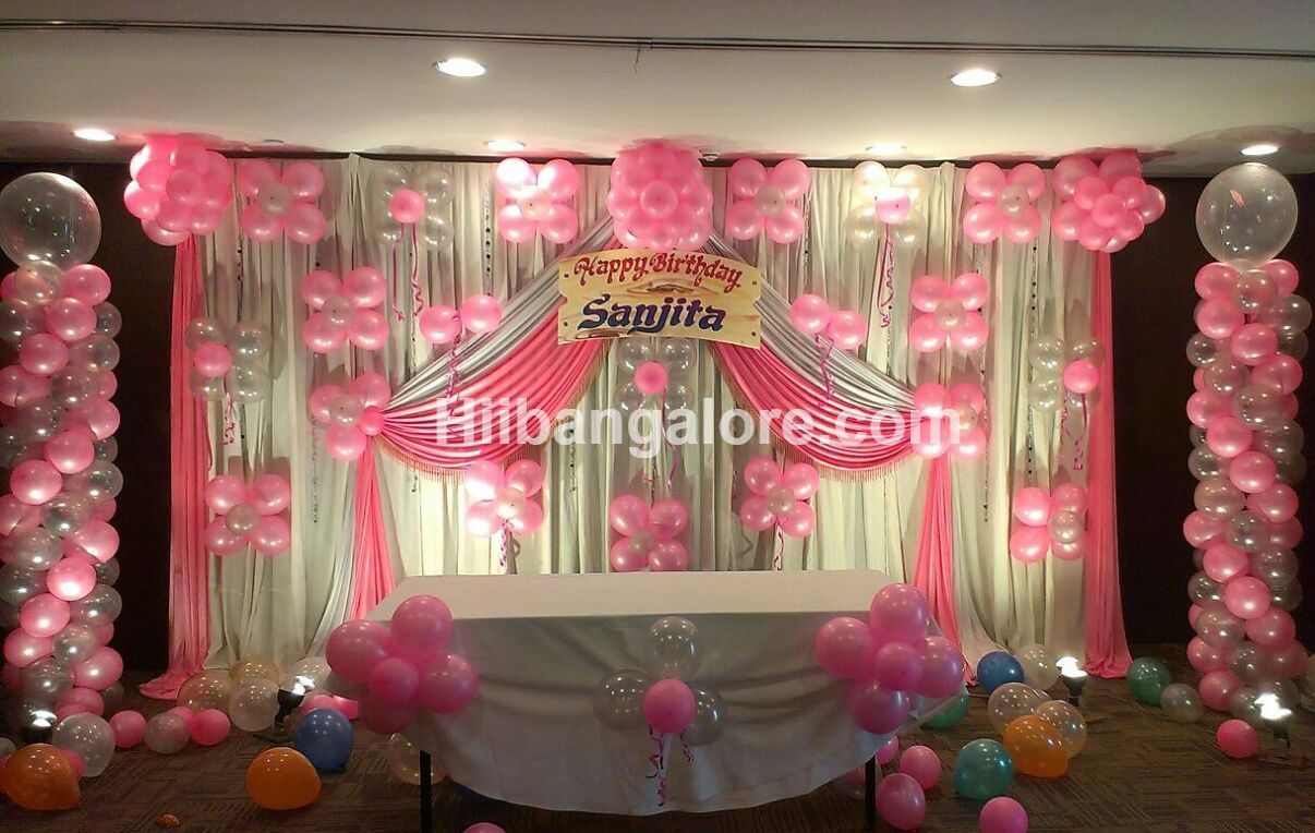 Elegant balloon decorators for Birthday party Bangalore