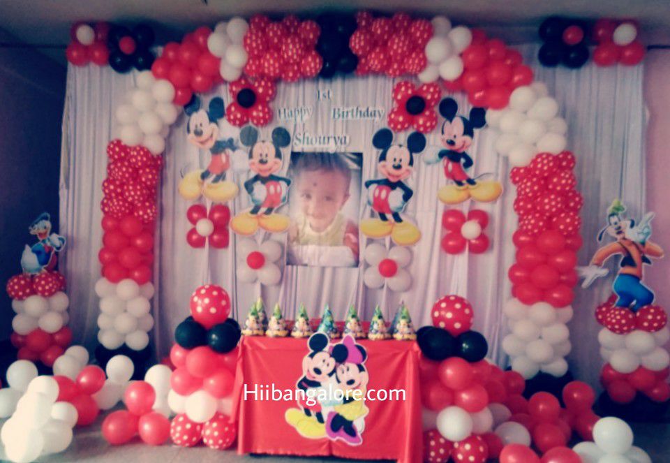 Mickey mouse theme balloon decorators Bangalore