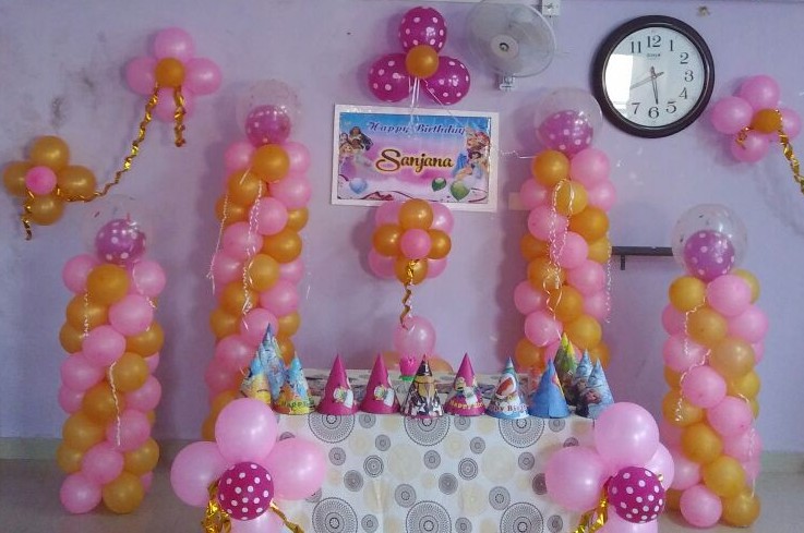 Birthday party balloon decoration
