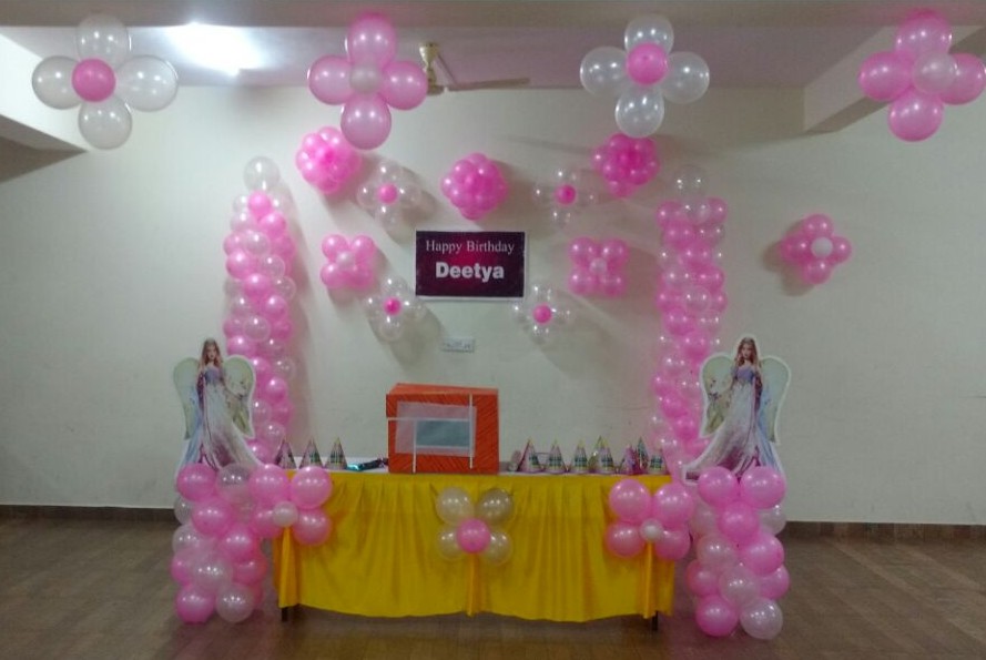 basic balloon decorators bangalore