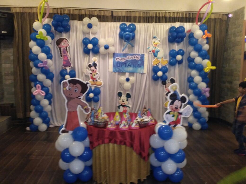 Simple birthday party balloon decorators Bangalore