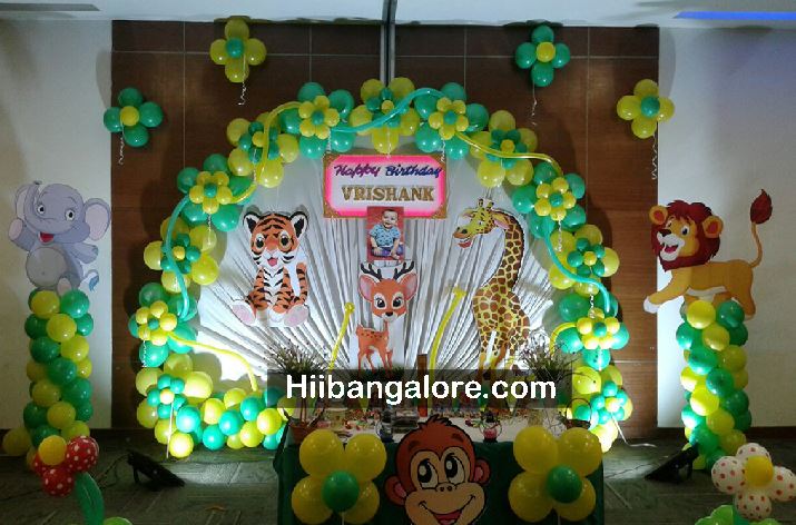 Jungle theme birthday party balloon decorators Bangalore
