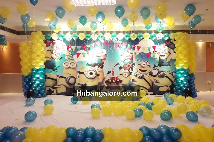 2D Minions theme birthday party decoration