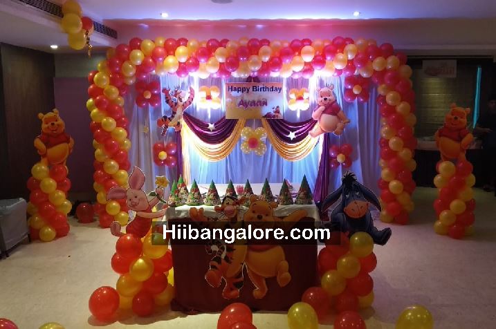 Winnie the pooh birthday party balloon decorators Bangalore