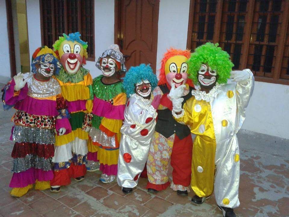 Dwarf clown in Birthday party Bangalore - Catering services in ...