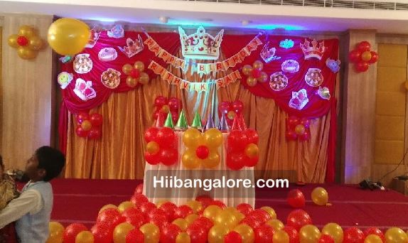 Golden prince crown theme balloon decorations 