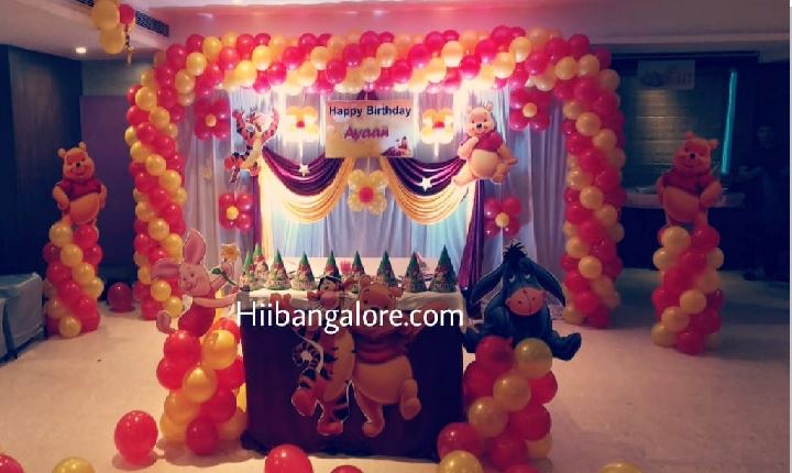 Winnie the pooh birthday party decoration