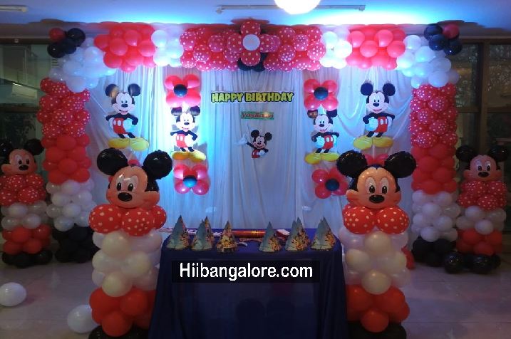 Mickey mouse family theme balloon decorators Bangalore