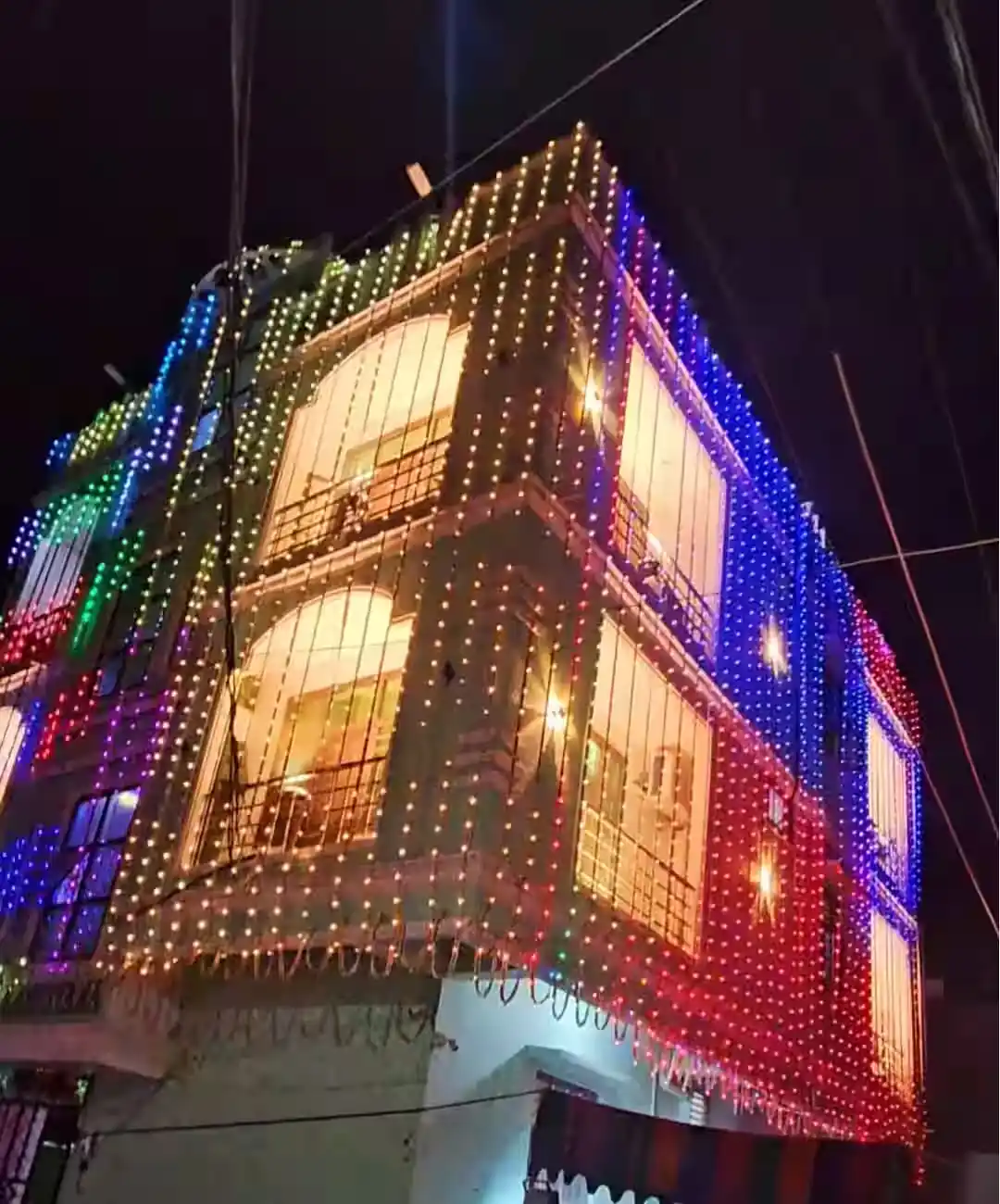 Traditional gruhapravesha rituals performed in Bangalore