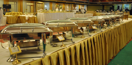 Grand buffet setup for catering near me in Bangalore