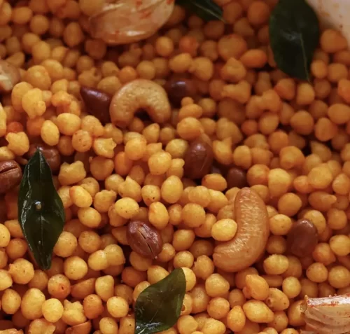 Spicy kara boondi mixture with peanuts and cashews