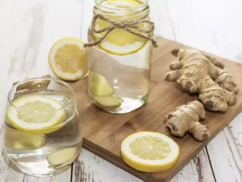 Lemon ginger drink served in glass for Andhra style catering in Bangalore