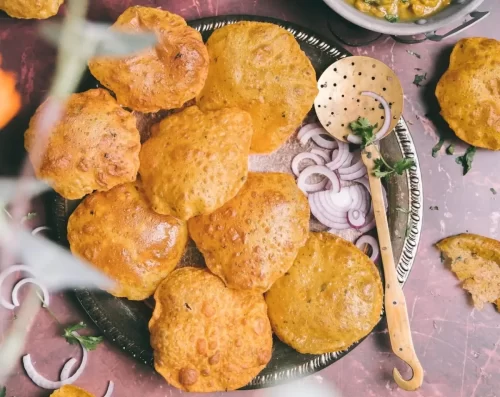 Poori bhaji combo served in andhra style catering service