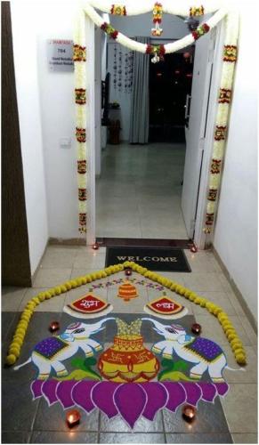 simple flower decoration for house warming ceremony in bengaluru